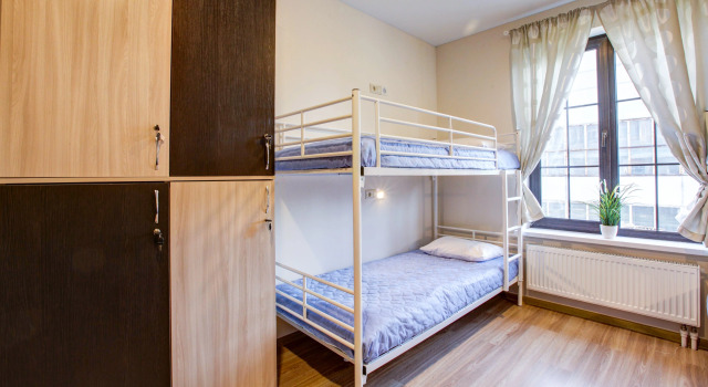 Letto in camerata Na Vishnevoi Hostel