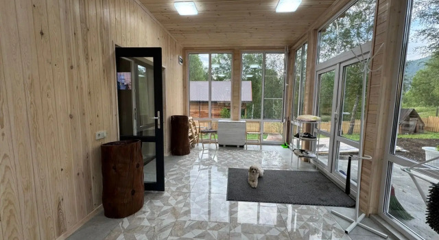 Blagodat Chemala Private House, Prenota Casa vacanze Hotel a Repubblica dell'Altaj con parcheggio, Parcheggio