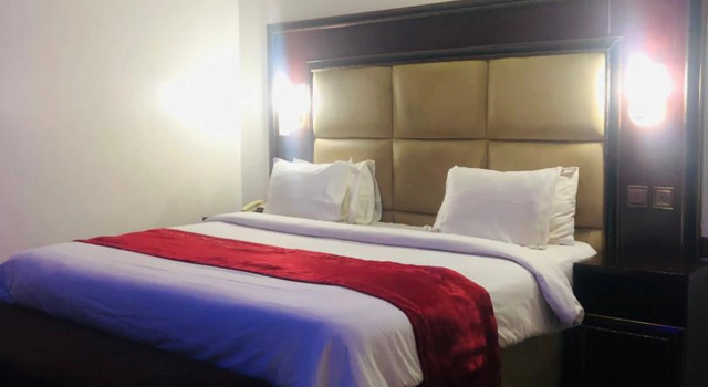 Habitación De lujo MCLORRETS SUITES