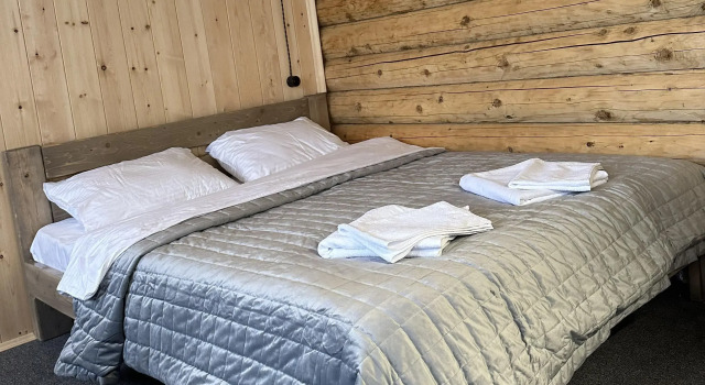 Biryuzovye Apartments, Prenota Appartamento Hotel a Kemerovo Region con piscina, Piscina