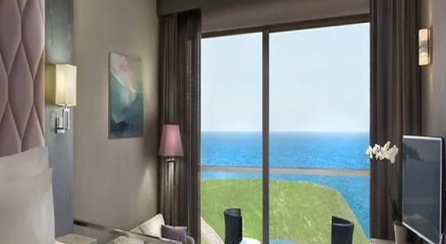 Двухместный номер Deluxe с балконом и с видом на море Отель Elexus Hotel Resort & Spa & Casino