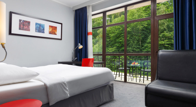 Двухместный номер Семейный с балконом Park Inn Radisson Роза Хутор