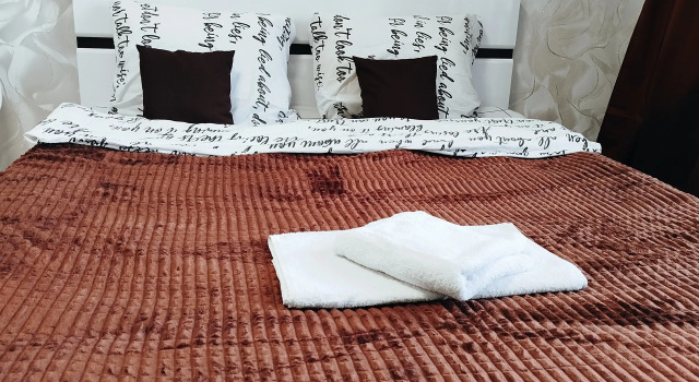 1 Aeroport Tolmachevo Apartments, Boek Appartement Goedkope hotels in Ob