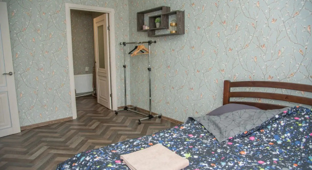 Uyutnaya dvukhkomnatnaya Flat, Prenota Appartamento  