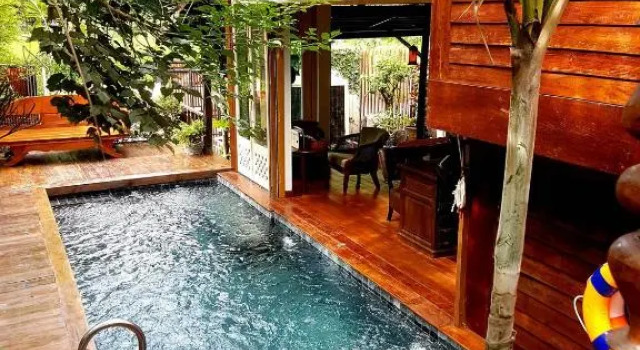 Seven Senses Guesthouse, Забронировать Гостевой дом Гостевые дома Чиангмай, рядом с Wat Pan Tao, Гостевой дом