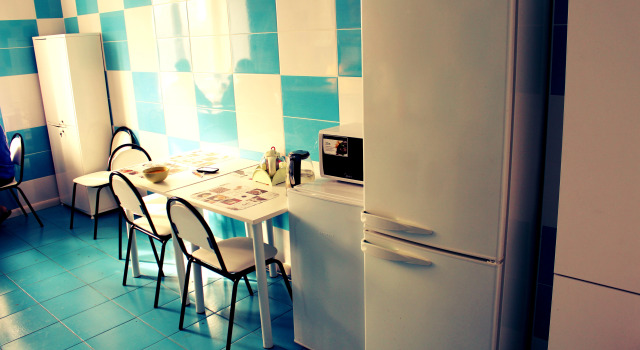 Shestoe Chuvstvo Hostel, Reserva ahora Albergue Hoteles en Moscú con comidas, Media/completa pensión