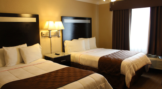 Бутик-Отель Sea Air Inn & Suites - Downtown Morro Bay, Забронировать Бутик-отель Отели Морро-Бэй 3 звезды, рядом с Heron Rookery Nature Preserve, 3*