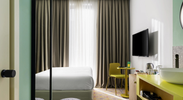 Двухместный номер Superior с балконом ibis Styles Old Tbilisi