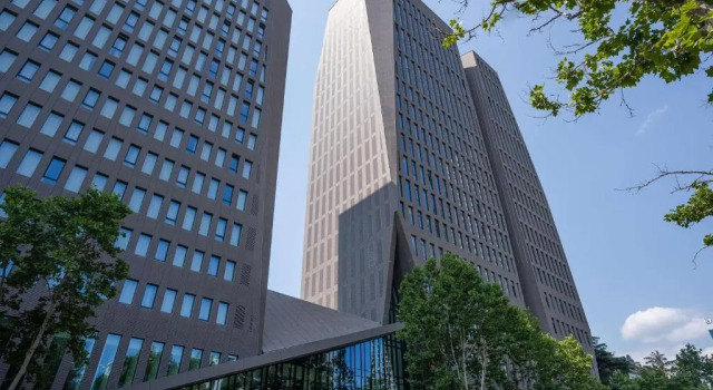 Отель Hilton Garden Inn Tbilisi Chavchavadze