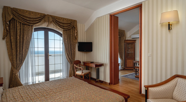 Apartment 2 с балконом и с видом на море Санаторно-курортный комплекс Сосновая Роща