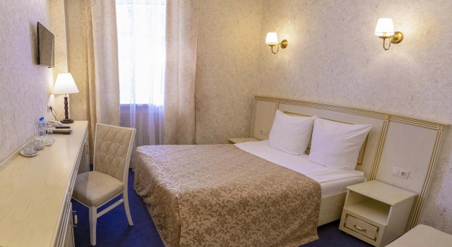 Двухместный номер Стандарт "Promo" Отель Golden Plaza