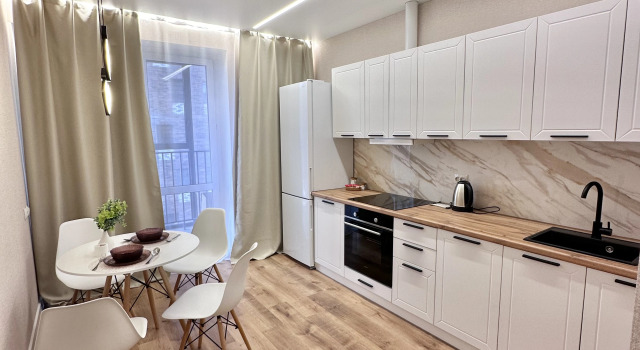 Vozle TTs Mega s Podzemnoy Parkovkoy Flat, Prenota Appartamento Hotel economici a Tatarstan