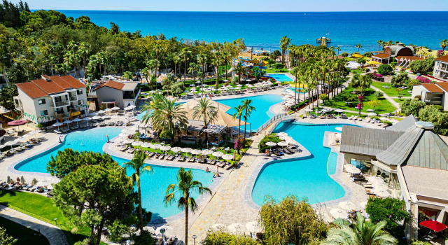 Arum Barut Collection - Ultra All Inclusive