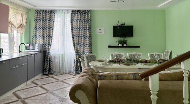 Dvukhetazhny s Saunoy Private House, Prenota Casa vacanze Kazan' Tatarstan
