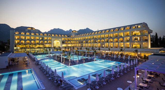 Отель Karmir Resort  & SPA