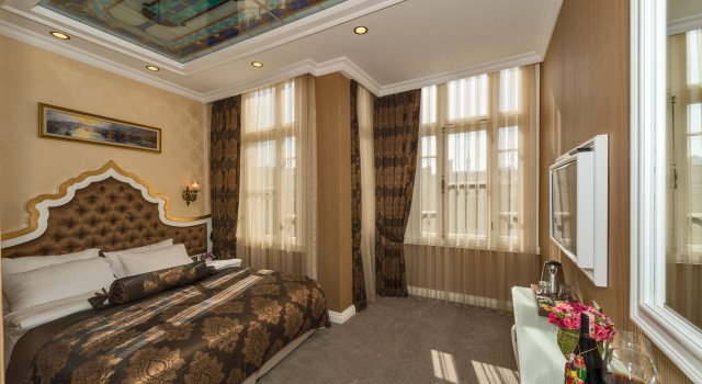 Трёхместный номер Superior с видом на город Отель Alpek Hotel