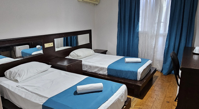 Hotel old terrace batumi, Забронировать Отель Недорогие отели Батуми, рядом с Фонтан Нептуна, недорого