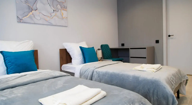 Ma Ulitse Mira Flat, Book Apartment Industrial area 