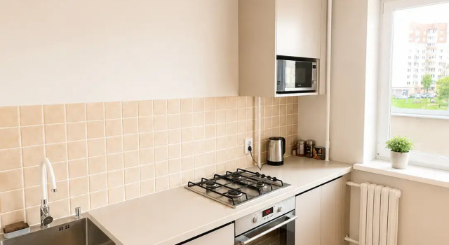 Svetlaya 2-kh Komnatnaya Vozle TTS «Triniti» (3 km. ot Tsentra) Flat, Buchen Sie Ferienwohnung Hotels in Hrodsenskaja Woblasz mit Parkplatz, Parkplätze