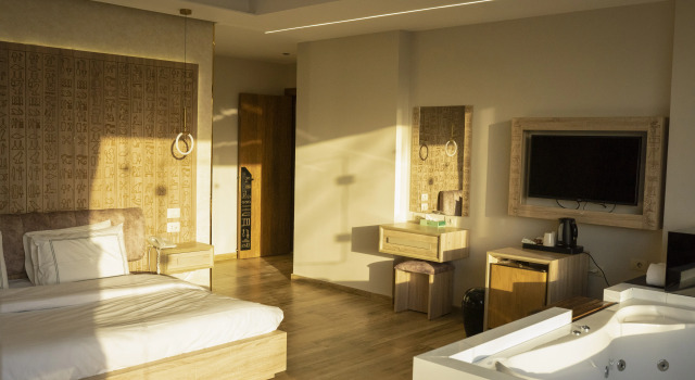 Полулюкс Отель Royal Great Pyramid Inn