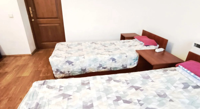 Кровать в общем номере (женский номер) Гостевой дом Garden View
