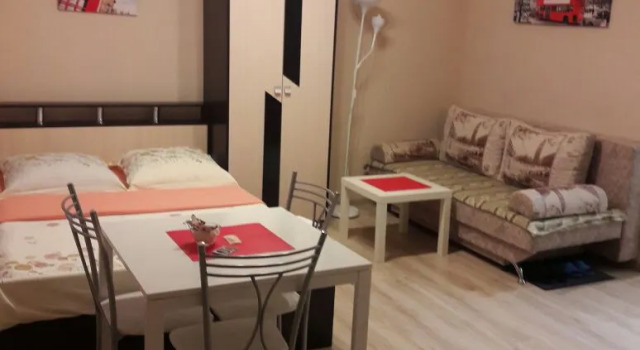 Studio Apartment triplo Strelets Hotel