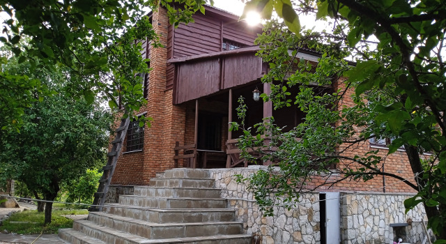Dao View Yasnye Prostory Lodging house, Boek Hostel Hotels in Central Russia met zwembad, Zwembad