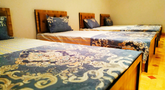 Rakat Inn Navigator Guest House, Prenota Affittacamere Hotel a Taskent con parcheggio, Parcheggio
