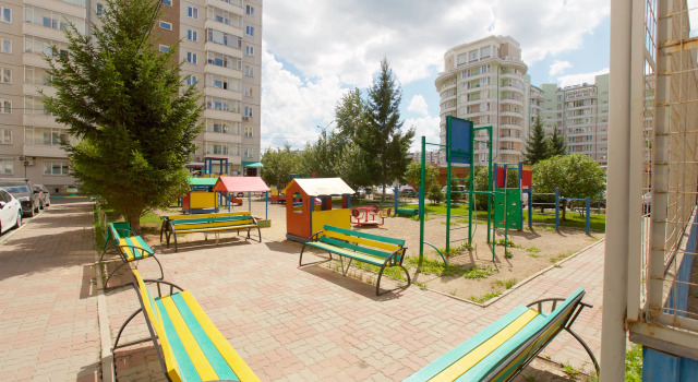 Gud Apartments, Reserva ahora Apartamento Hoteles en Krasnoyarsk con aparcamiento, Aparcamiento