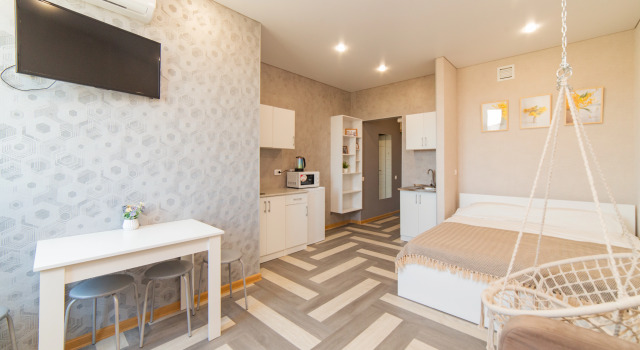 Rest Salute with a swing Apartments, Book Apartment Hotels in Tyumen Region with Parking, Parking