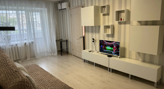 Dvukhkomnatnaya v Tsentre Goroda Flat, Prenota Appartamento Iževsk Udmurtia