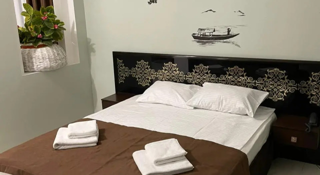 Двухместный номер Deluxe с балконом Мини-Отель Черная Жемчужина