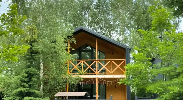 BarnKhaus Bungalow, Prenota Villa Sovetsky district 