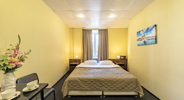 Standard triple famille chambre Mini-Hotel Entrance N2
