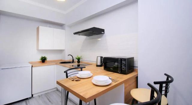 Апартаменты New And Cozy Studio In The Best Area 4, Забронировать Апартаменты/квартира Апартаменты Алматы, рядом с Станция метро Алмалы, Апартаменты/квартира