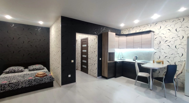 Na Ulitse Polevaya 105/2 Flat, Prenota Appartamento Hotel a Tyumen Region con parcheggio, Parcheggio