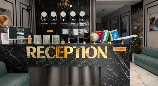 Marco Polo Hotel, Varaa Hotelli Hotellit Katartal aamiaisella, Aamiainen