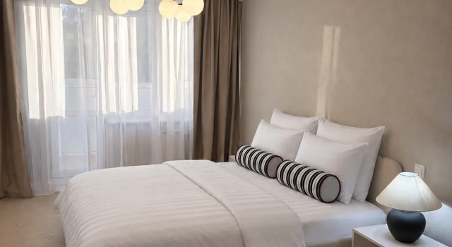 Трёхместный номер Standard c 1 комнатой с видом на внутренний двор Отель Suite Hotel