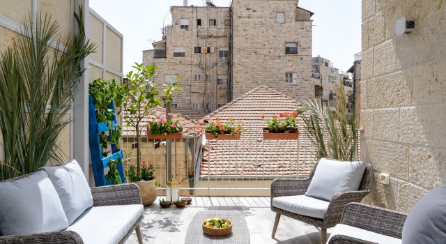 Апартаменты Design & Veranda Near Old City by FeelHome