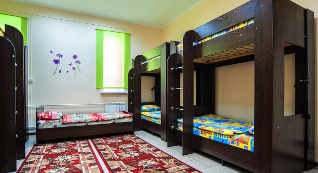 Кровать в общем номере (женский номер) Хостел Амигос