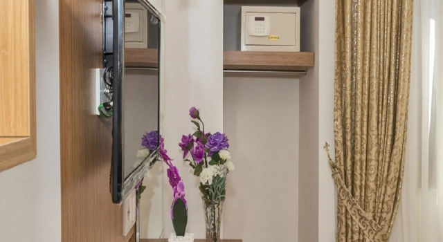 Двухместный номер Budget Raimond Hotel