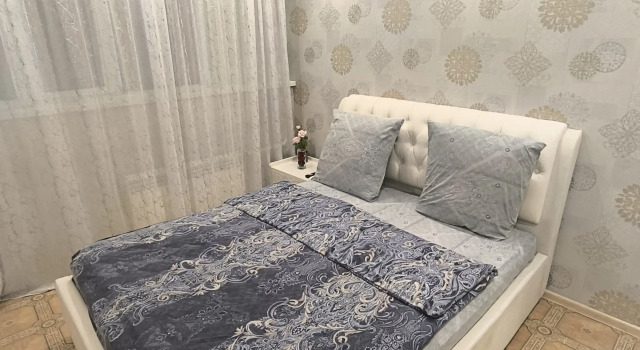 Квартира Ареал-Уютная двушка в центре, Забронировать Апартаменты/квартира Отели Ямало-Ненецкого автономного округа - Урал с парковкой, Парковка