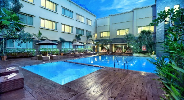 Aston Tropicana Hotel Bandung, Buchen Sie Hotel SPA-Hotels in Bandung, in der Nähe von Istana Plaza, SPA
