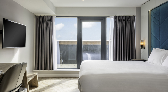 Двухместный люкс Loft c 1 комнатой с балконом Roomzzz York City