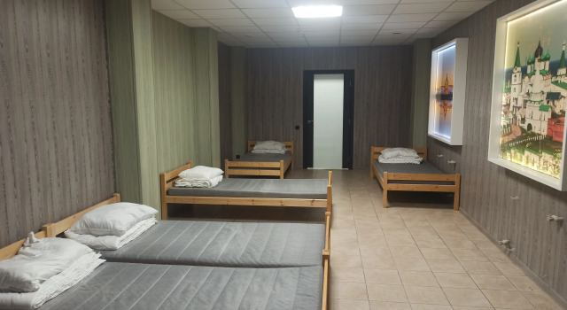 Кровать в общем номере Хостел  Резерв