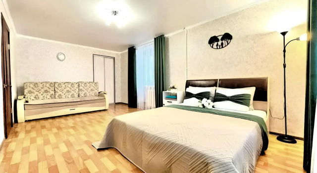 Uyutnaya 1 Komn ot IP Marat Dom po ul. Sulejmanovoj, 7 Flat, Prenota Appartamento Hotel a Tatarstan con parcheggio, Parcheggio