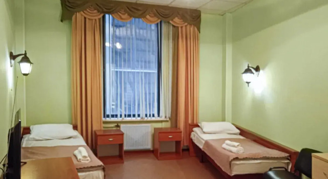 Кровать в общем номере Отель Smart Hotel Ладожский