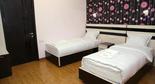 Standard Zimmer mit Balkon Hotel For You