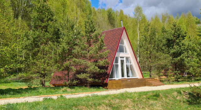 A-Frame Na Forelevom Khutore Guest house, Prenota Affittacamere Hotel a Pskov Region con parcheggio, Parcheggio