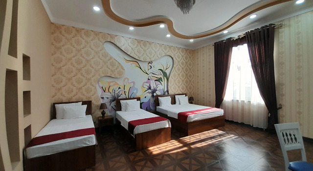 Четырёхместный номер Superior с красивым видом из окна Отель Villa Oasis